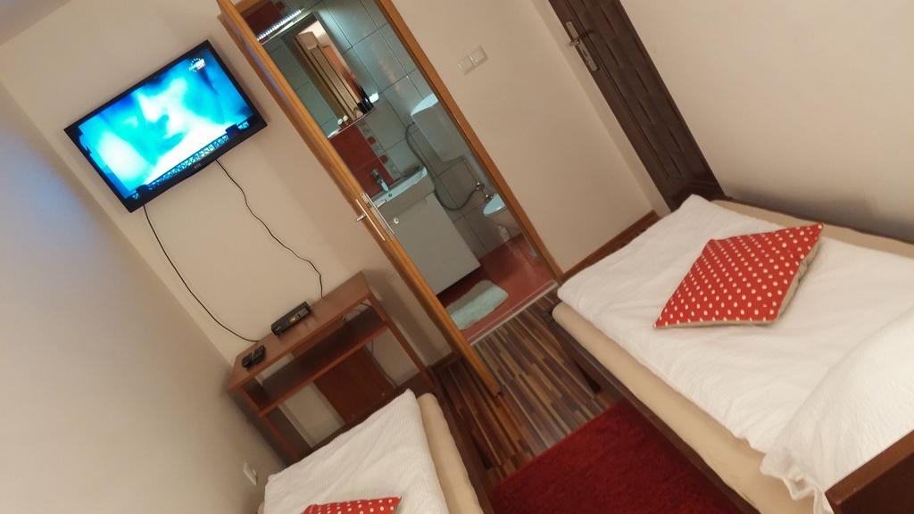 B&B Bazeni SJJ Chambre photo